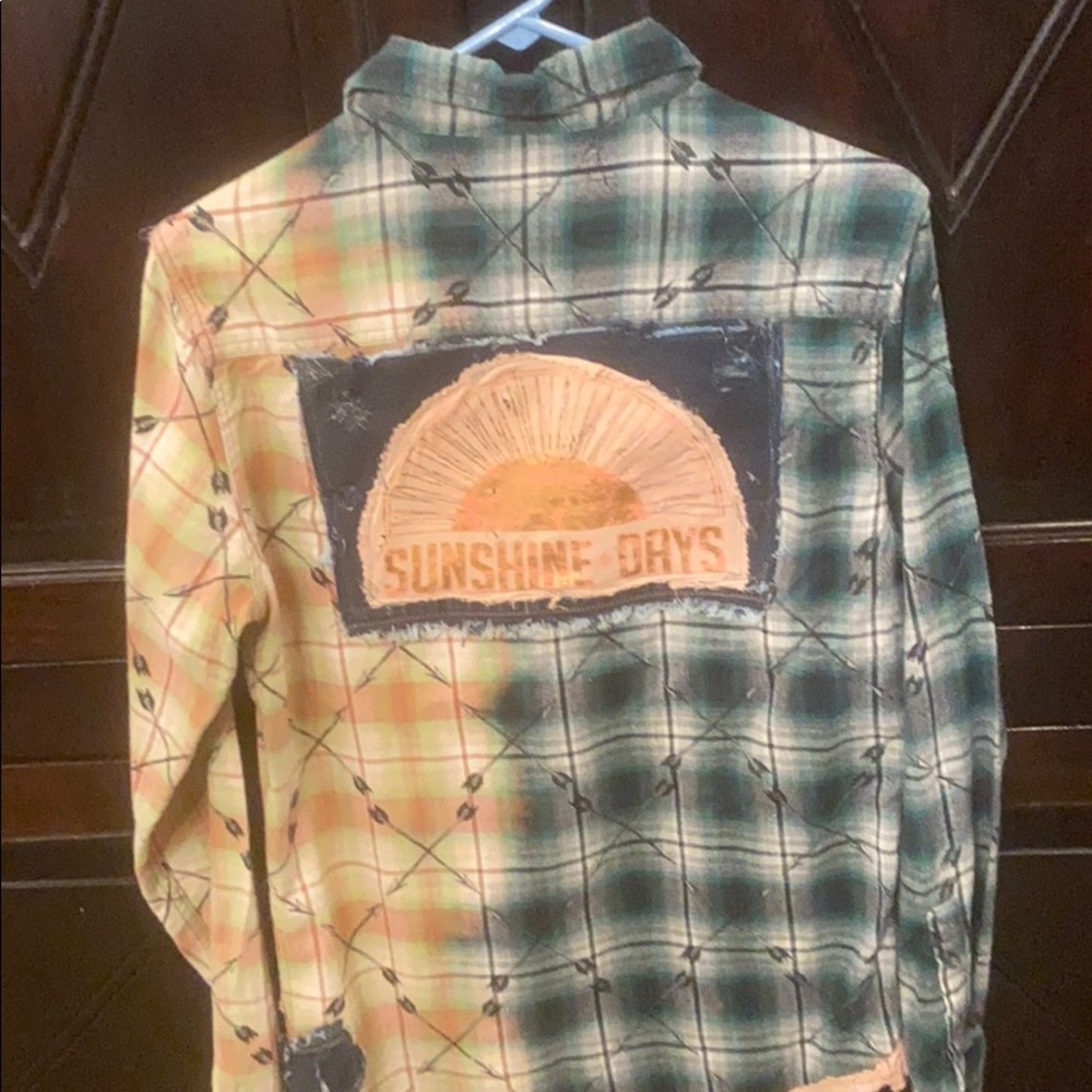 Custom arrow bleached flannel